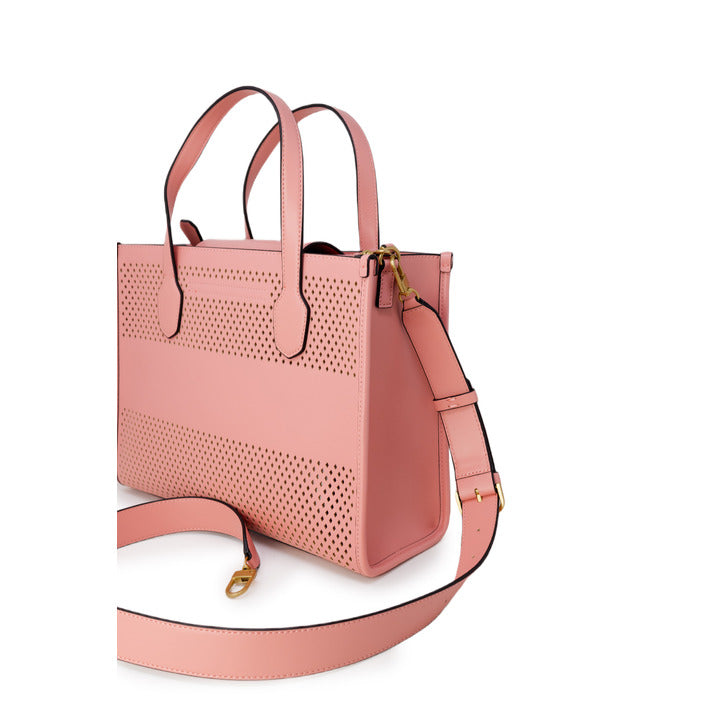 Познай Чанта Жени