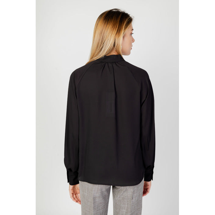 Sandro Ferrone Пола Риза