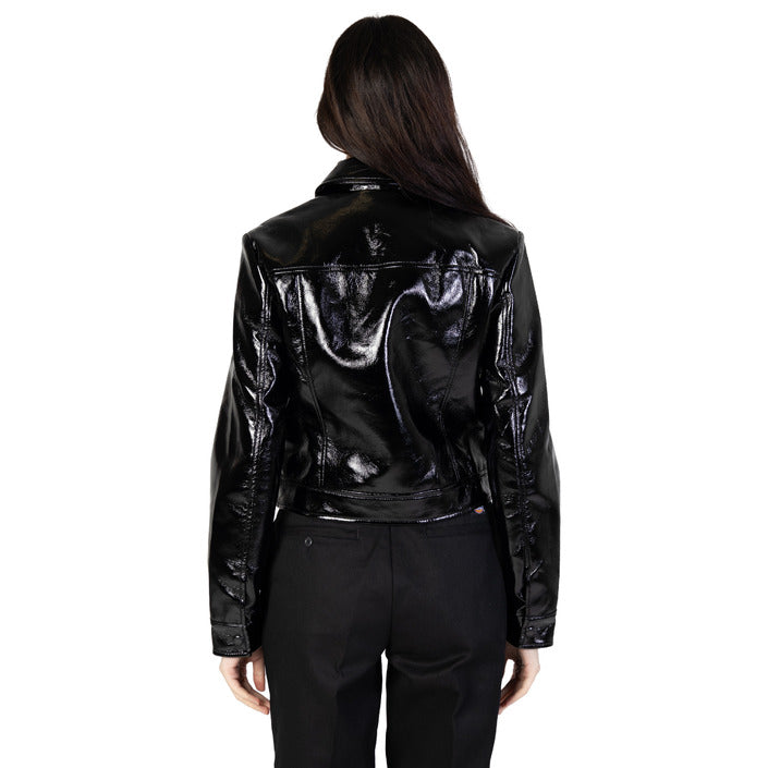 Morgan De Toi Яке Жени