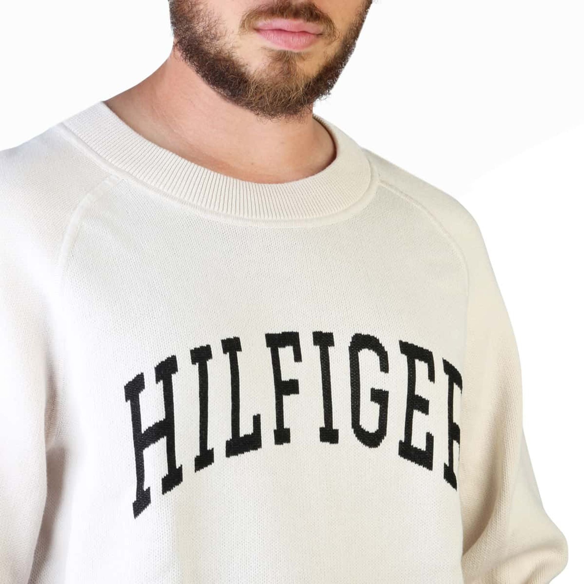 Tommy Hilfiger жарсе