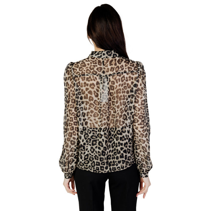 Морган Де Той Пола Риза