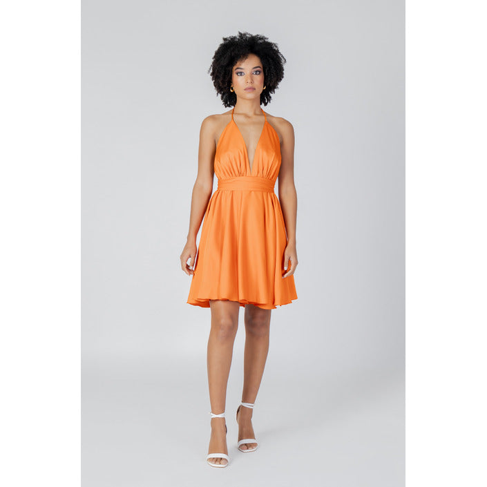 Sol Wears Women Рокли Жени