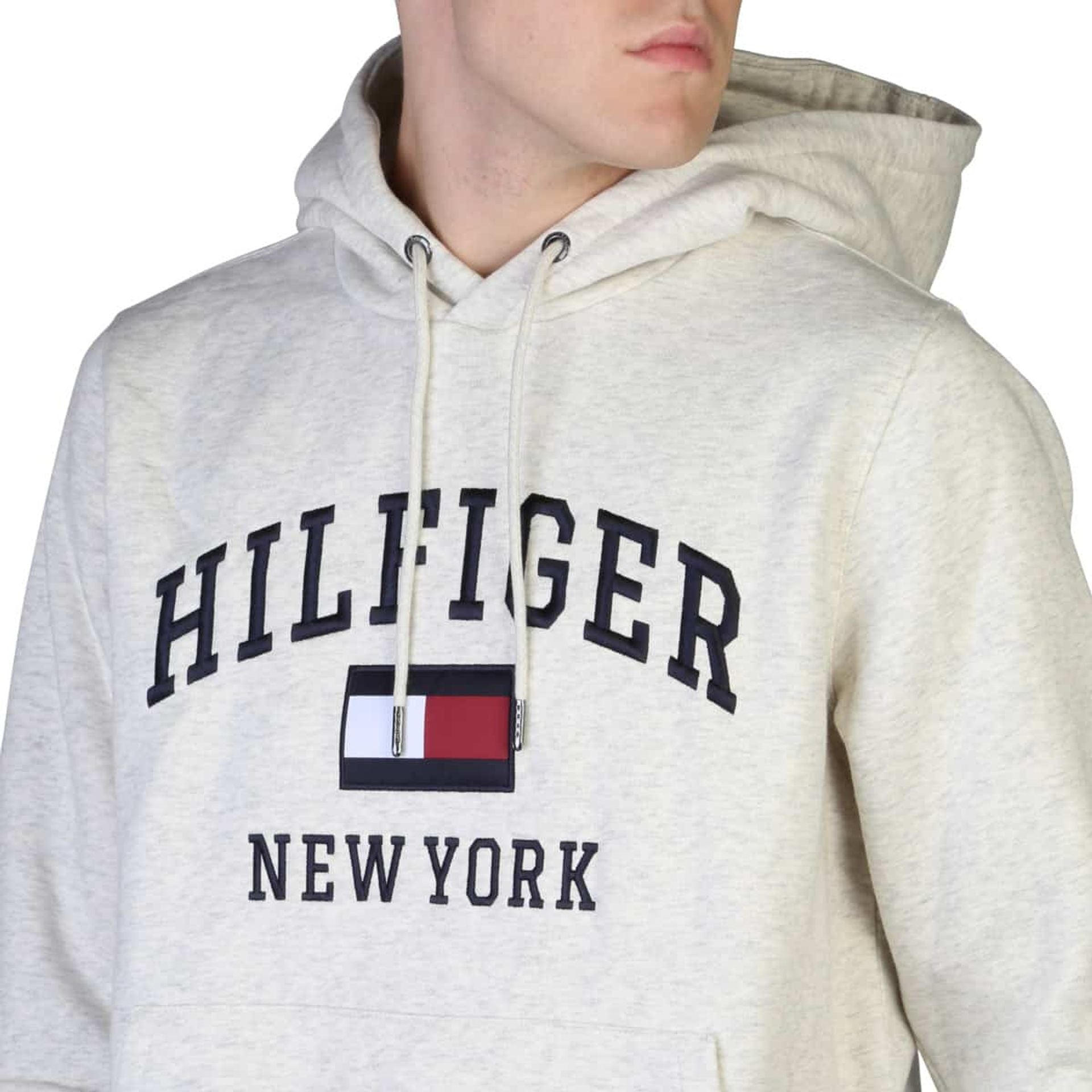Tommy Hilfiger Cуитчър