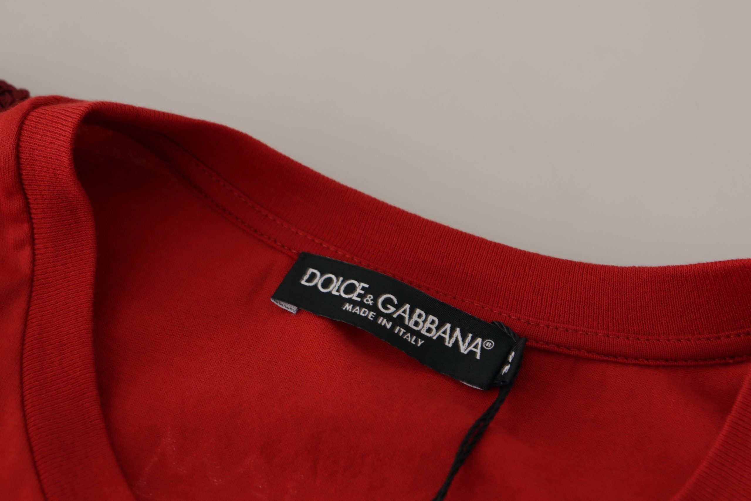 Червена тениска Dolce & Gabbana Amor Vincit Omnia Crewneck