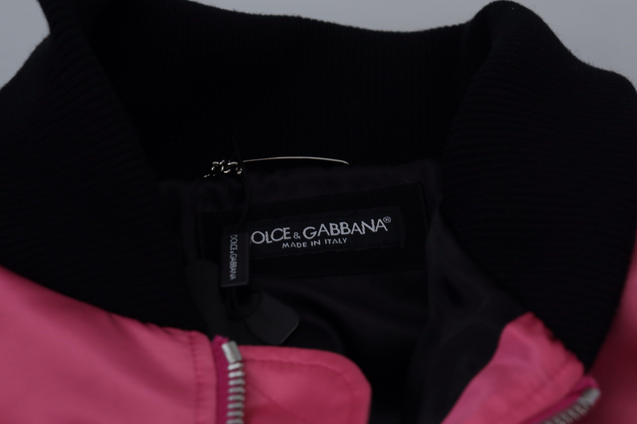 Найлоново розово мъжко яке Dolce & Gabbana с пълен цип