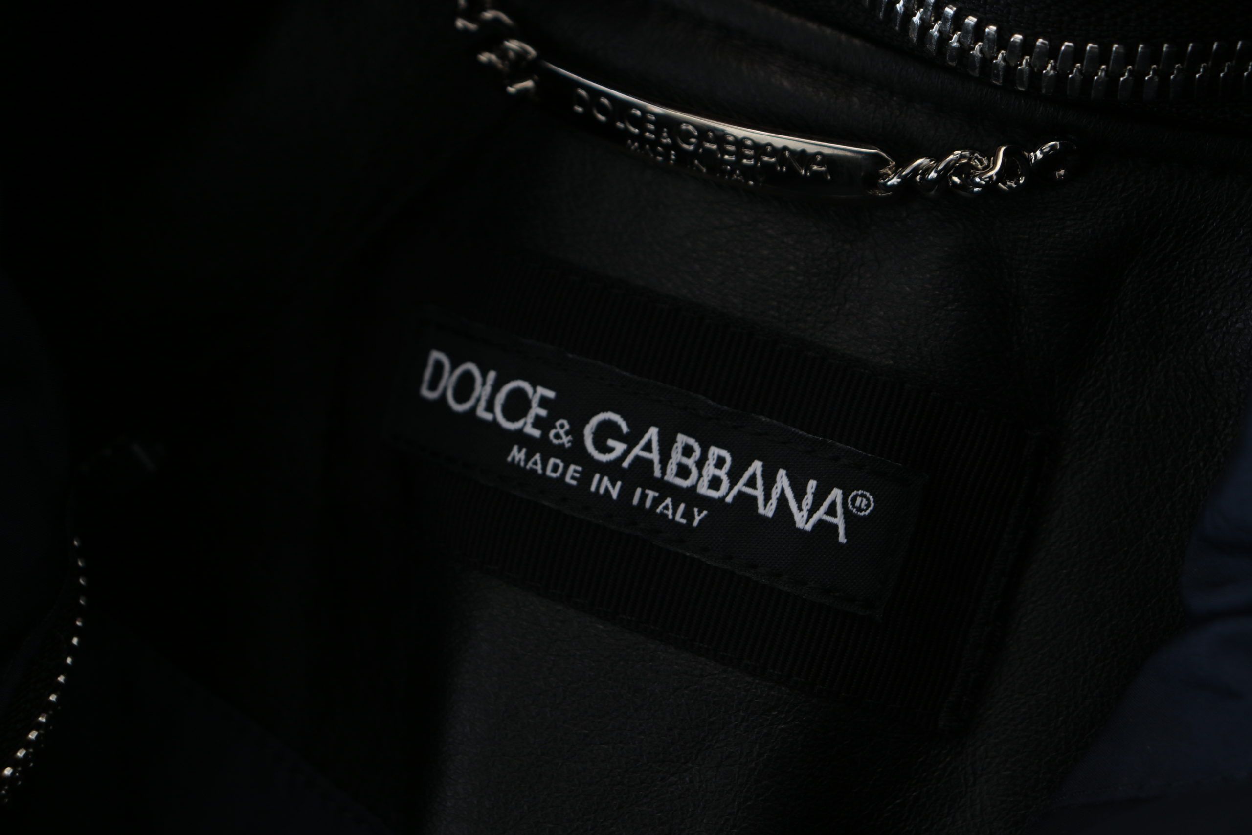 Черно полиестерно яке с блузон с качулка Dolce & Gabbana