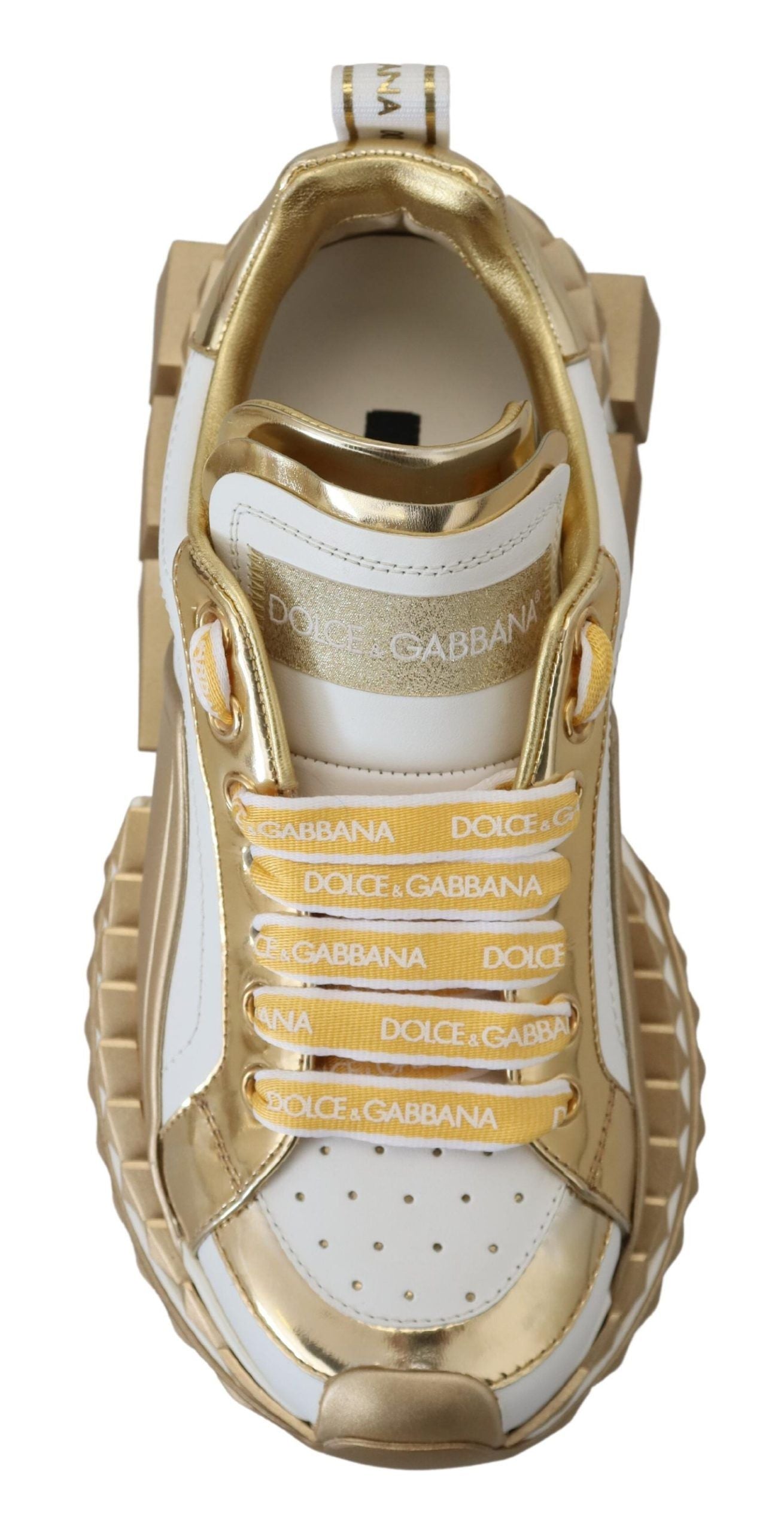 Кожени обувки Super Queen в бяло и злато на Dolce & Gabbana
