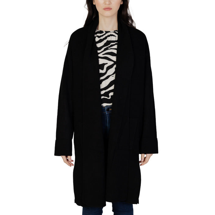 Sandro Ferrone Жилетка Жени