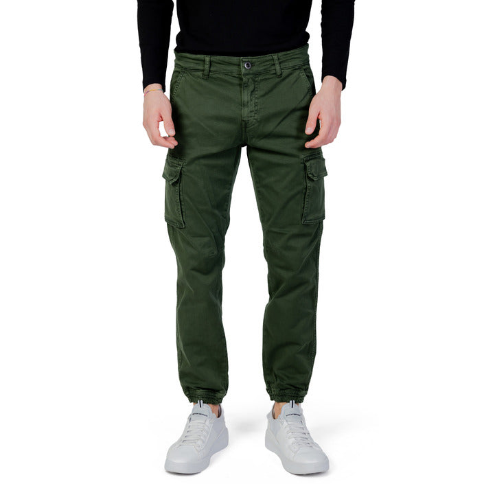 Газ Дънки МЪЖe