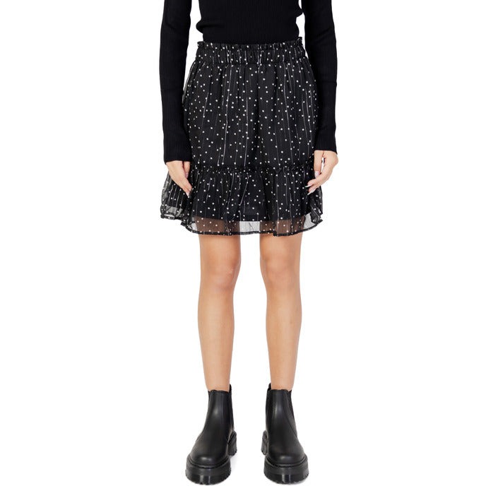 Jacqueline De Yong Поли Жени