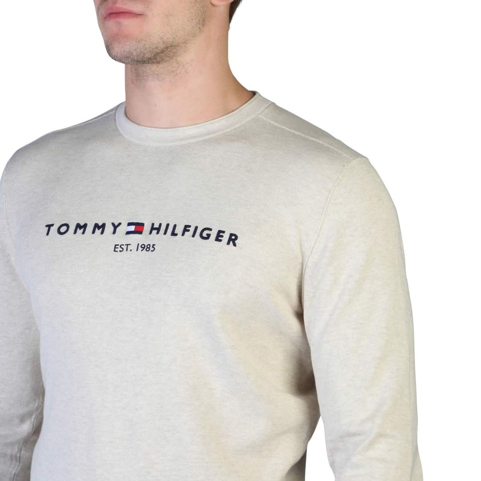 Tommy Hilfiger Cуитчър