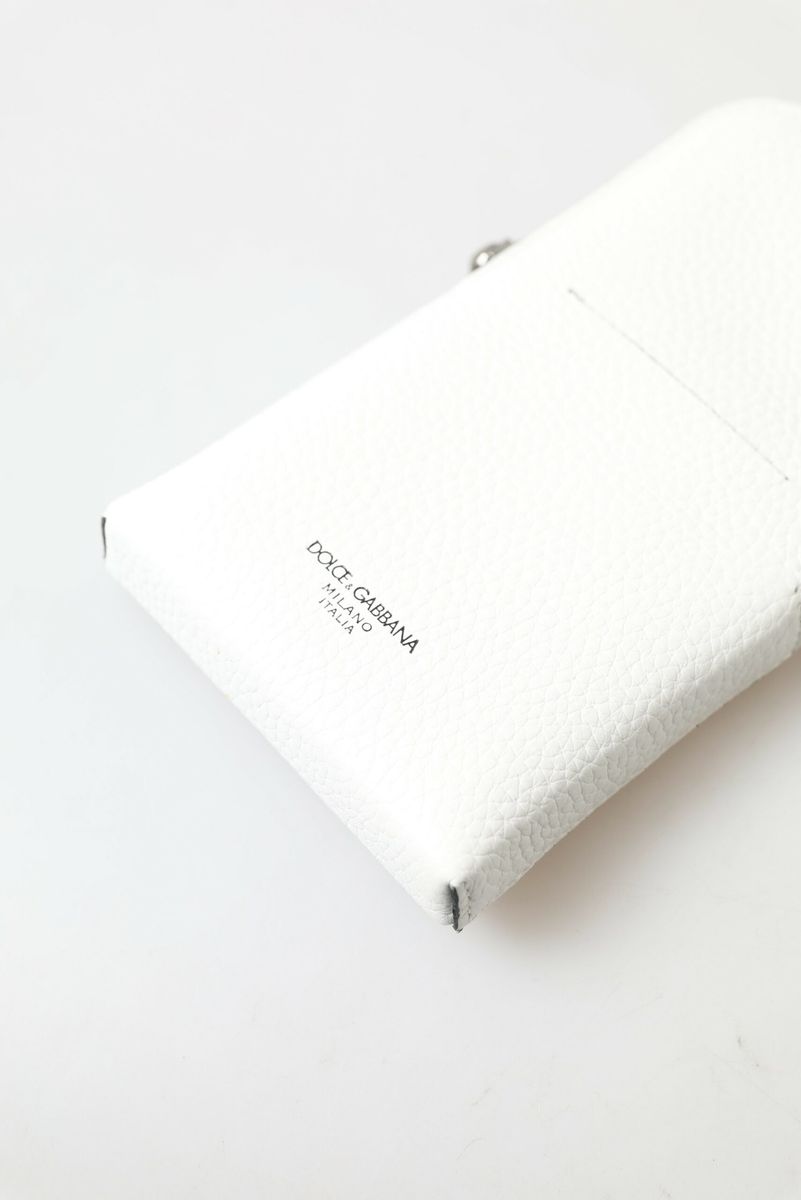 Бяла кожена чанта Dolce & Gabbana през рамо Чанта за телефон