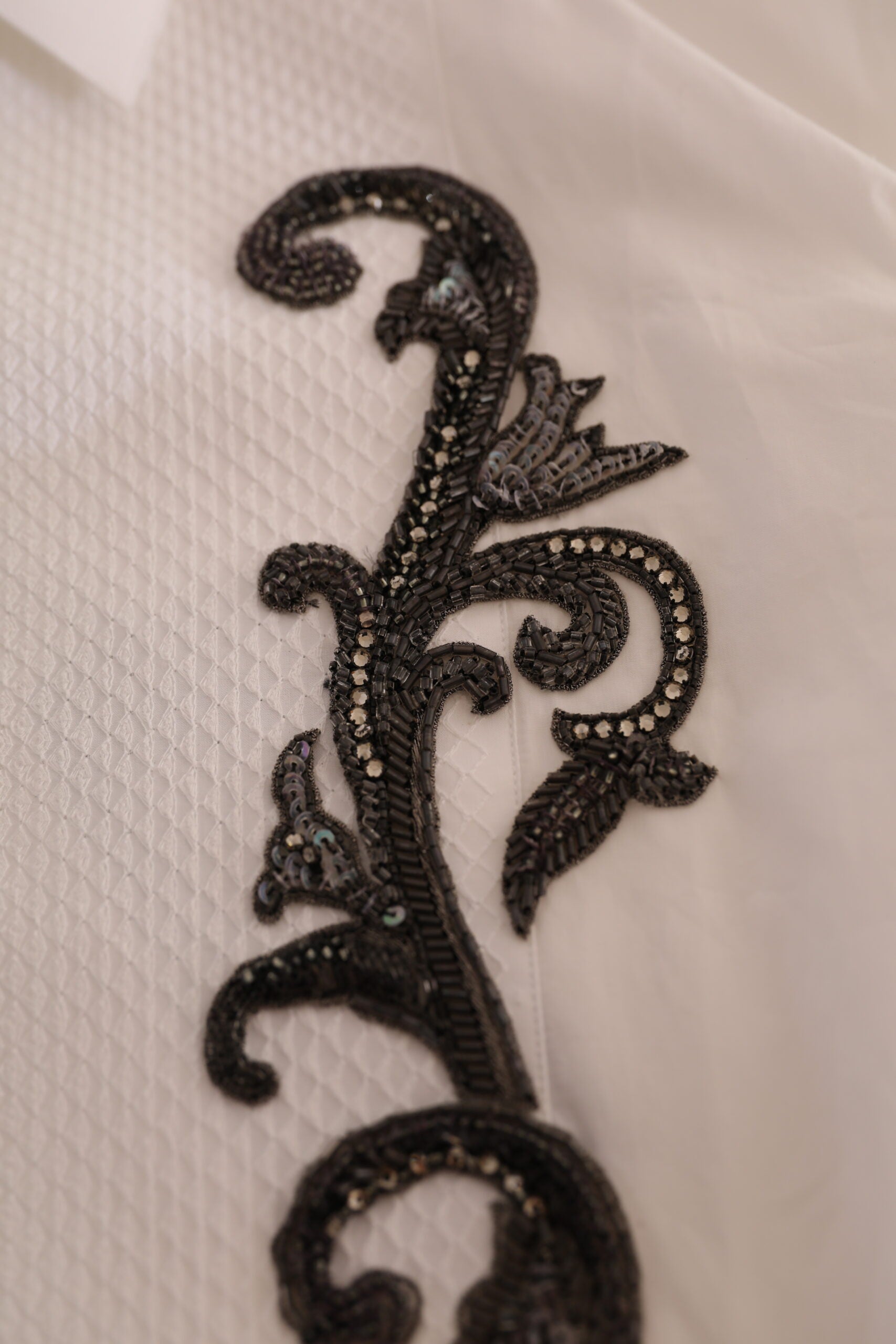 Бяла смокинг Dolce & Gabbana Slim Fit Baroque риза