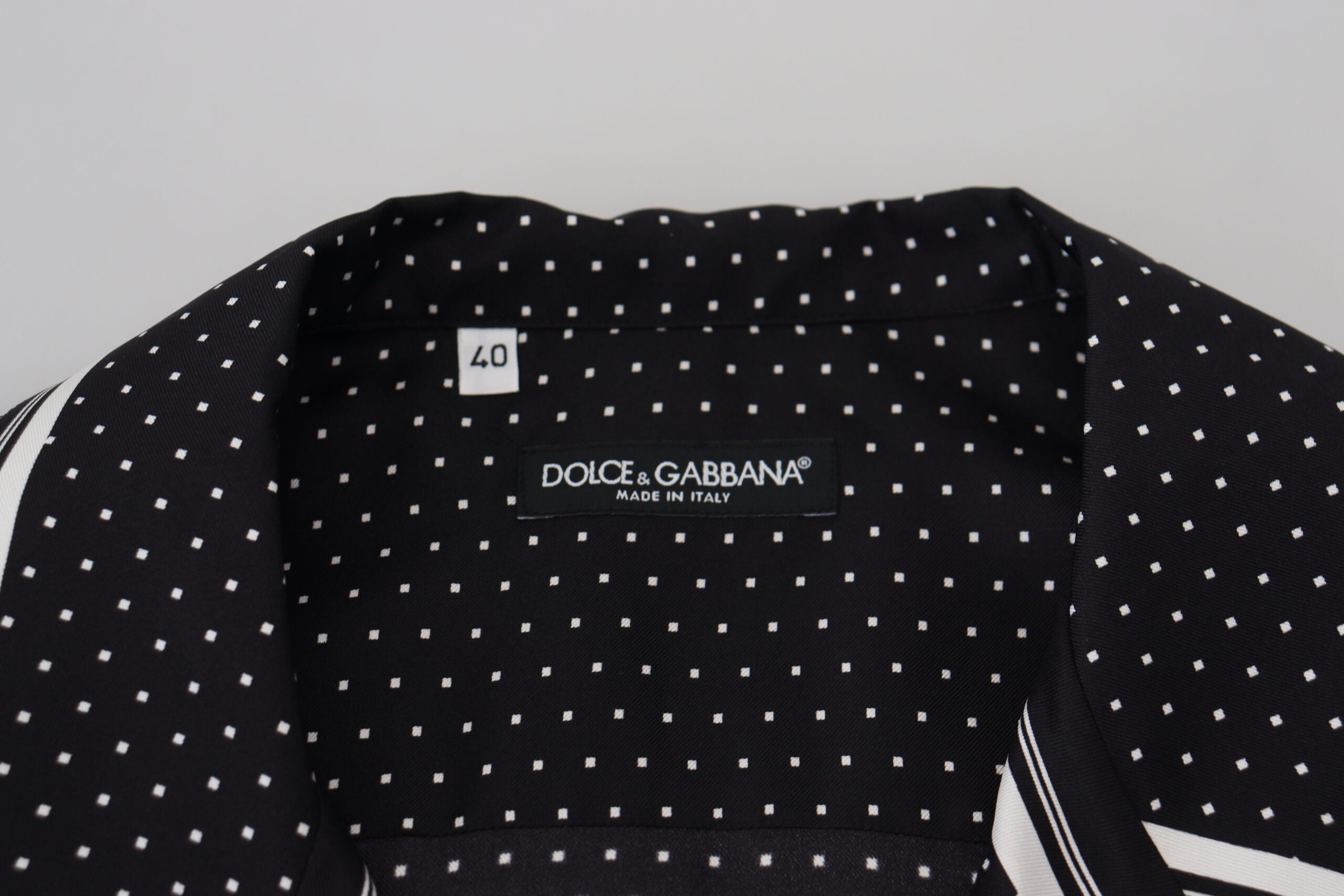 Копринено горнище на мъжка пижама Dolce & Gabbana в черно и бяло на точки