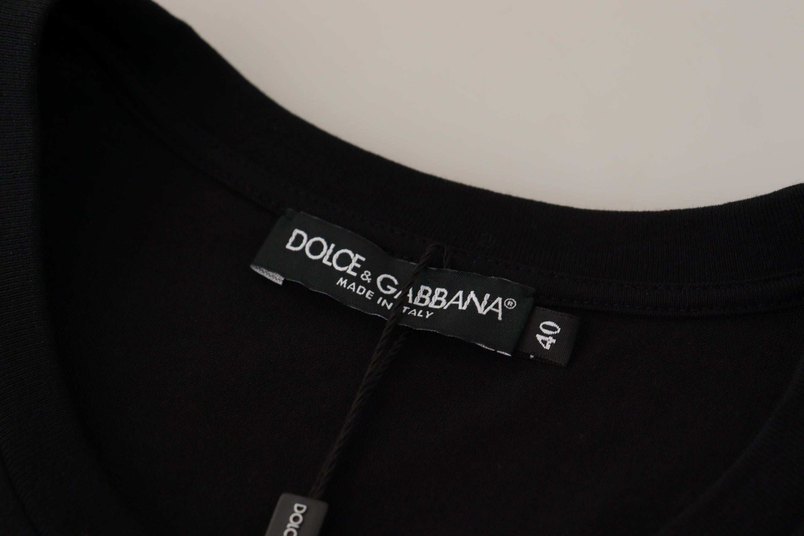 Памучна тениска Dolce & Gabbana с черно лого и кръгло деколте
