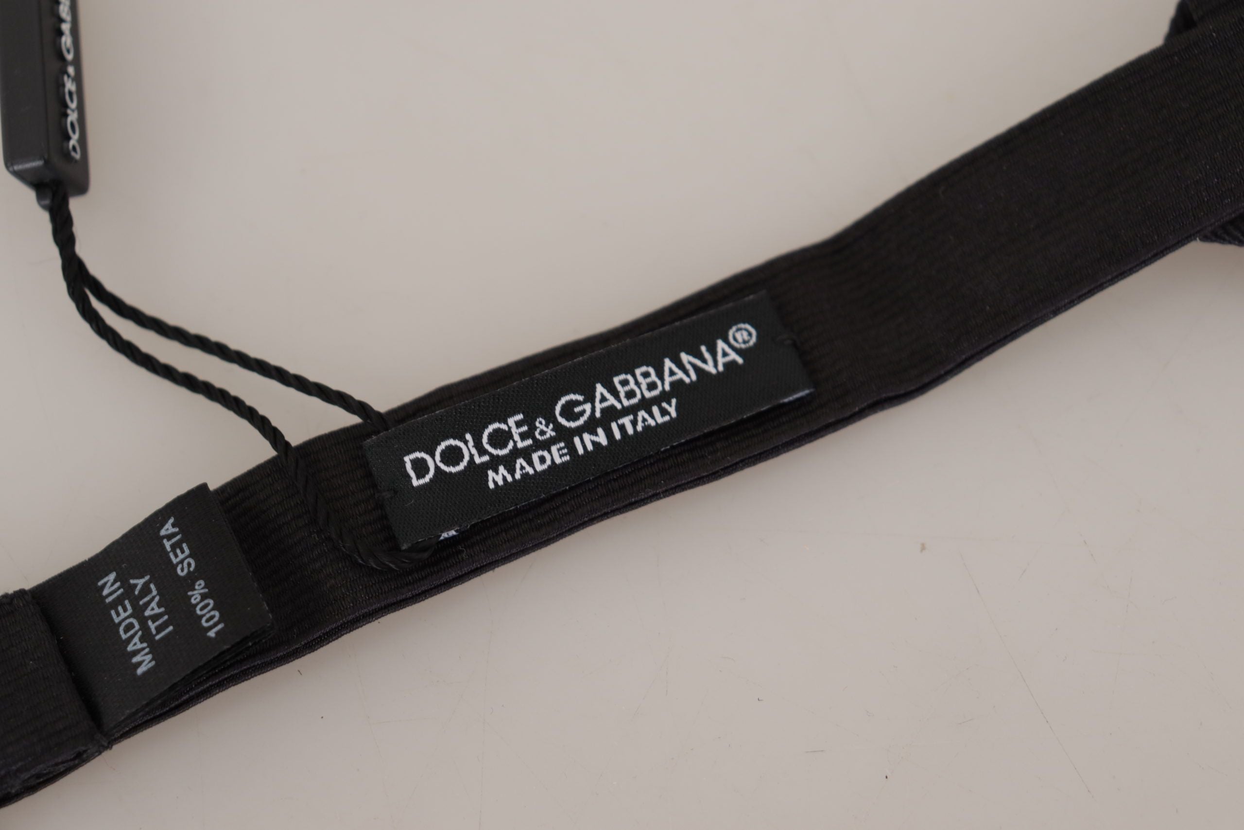 Dolce & Gabbana черна 100% копринена вратовръзка Papillon с регулируема яка