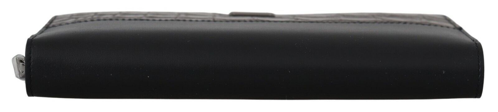 Екзотичен кожен портфейл Dolce & Gabbana с черен цип около Continental