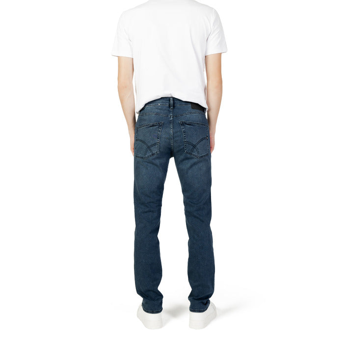 Газ Дънки МЪЖe