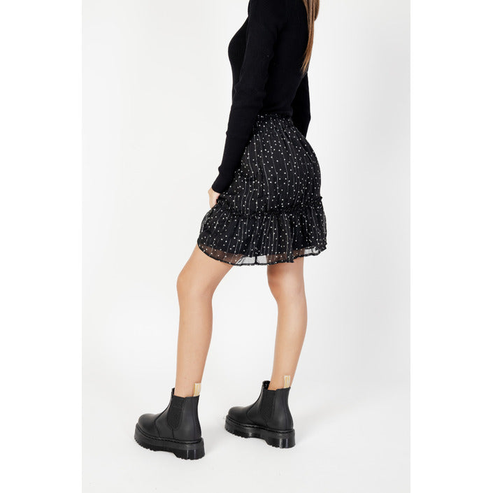 Jacqueline De Yong Поли Жени