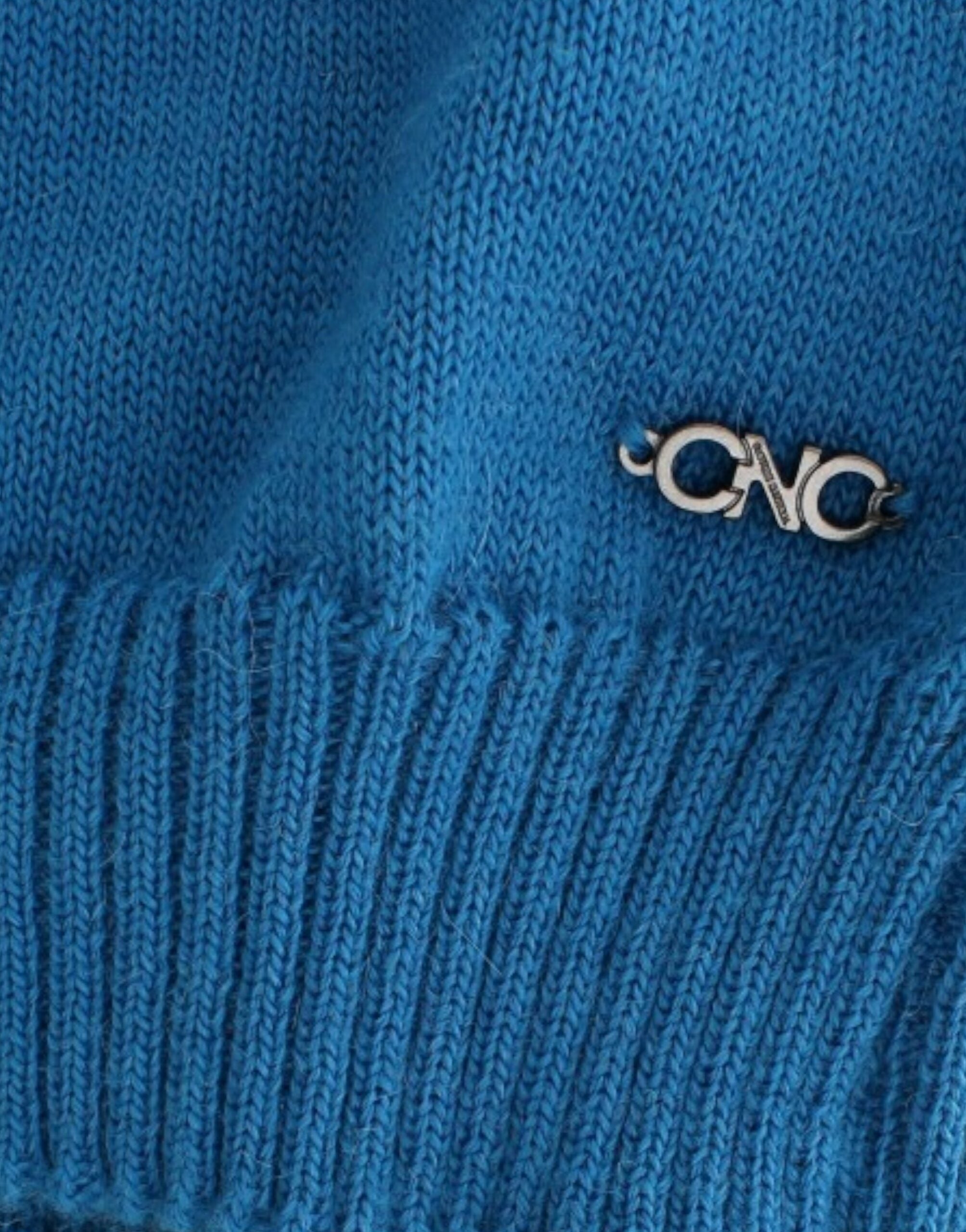 Костюм Национален син плетен пуловер с деколте