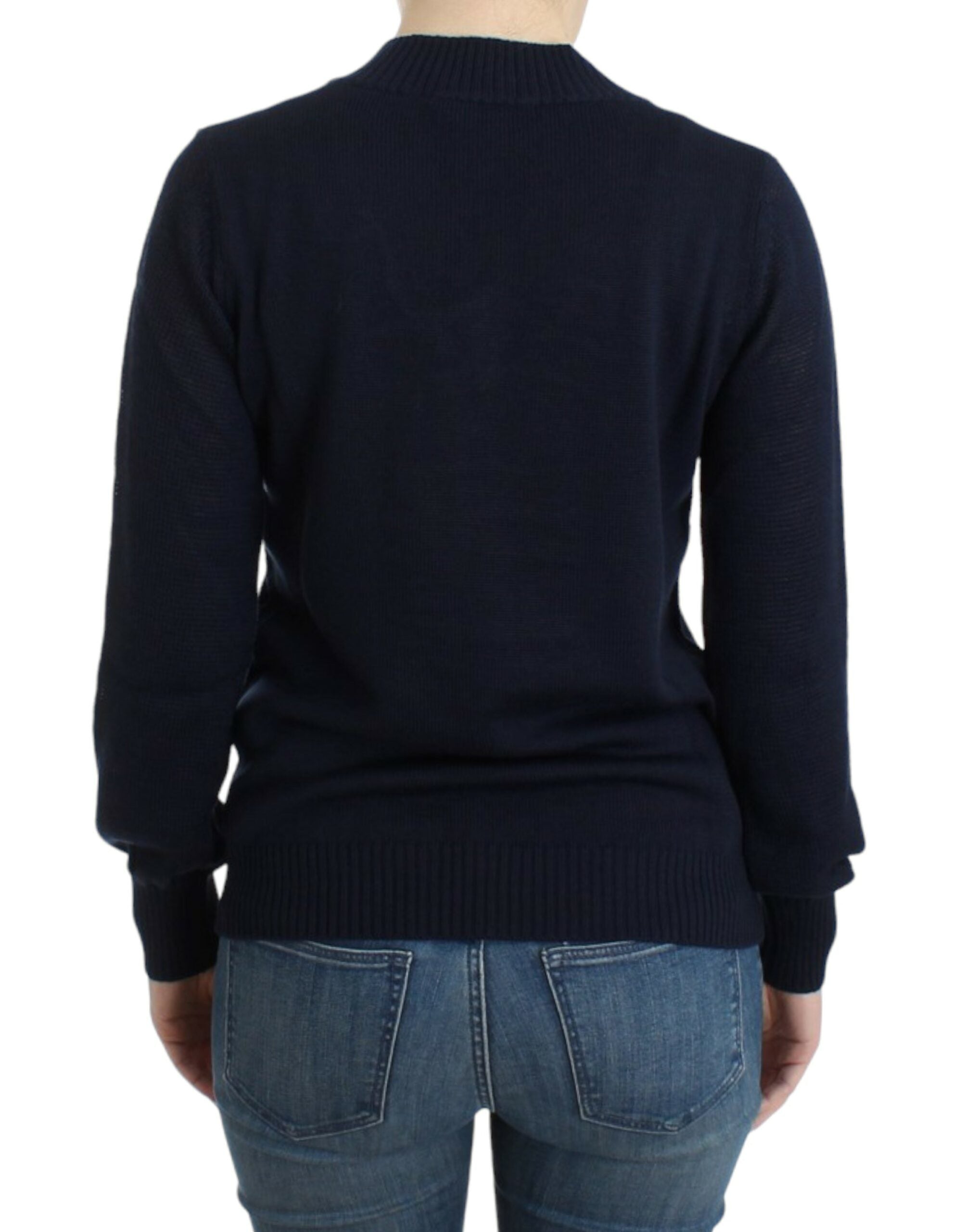Национална носия Тъмносин вълнен пуловер с V-образно деколте
