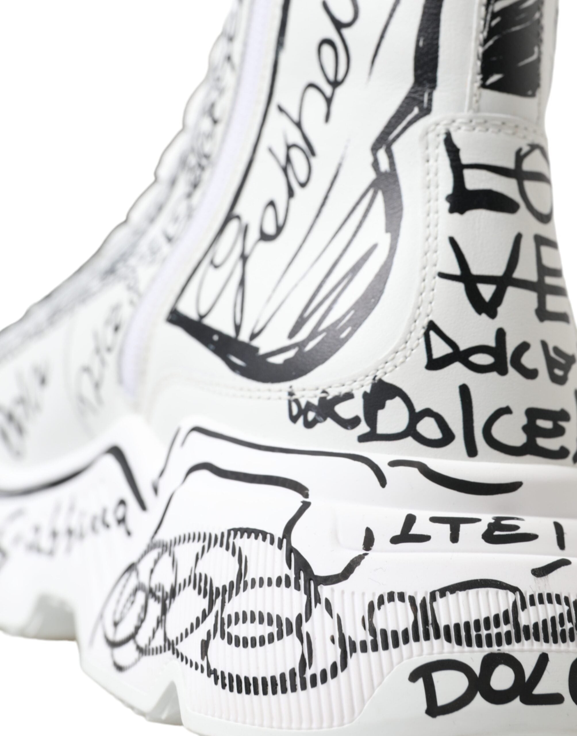 Обувки Dolce &amp; Gabbana White Black Graffiti Daymaster Sneakers