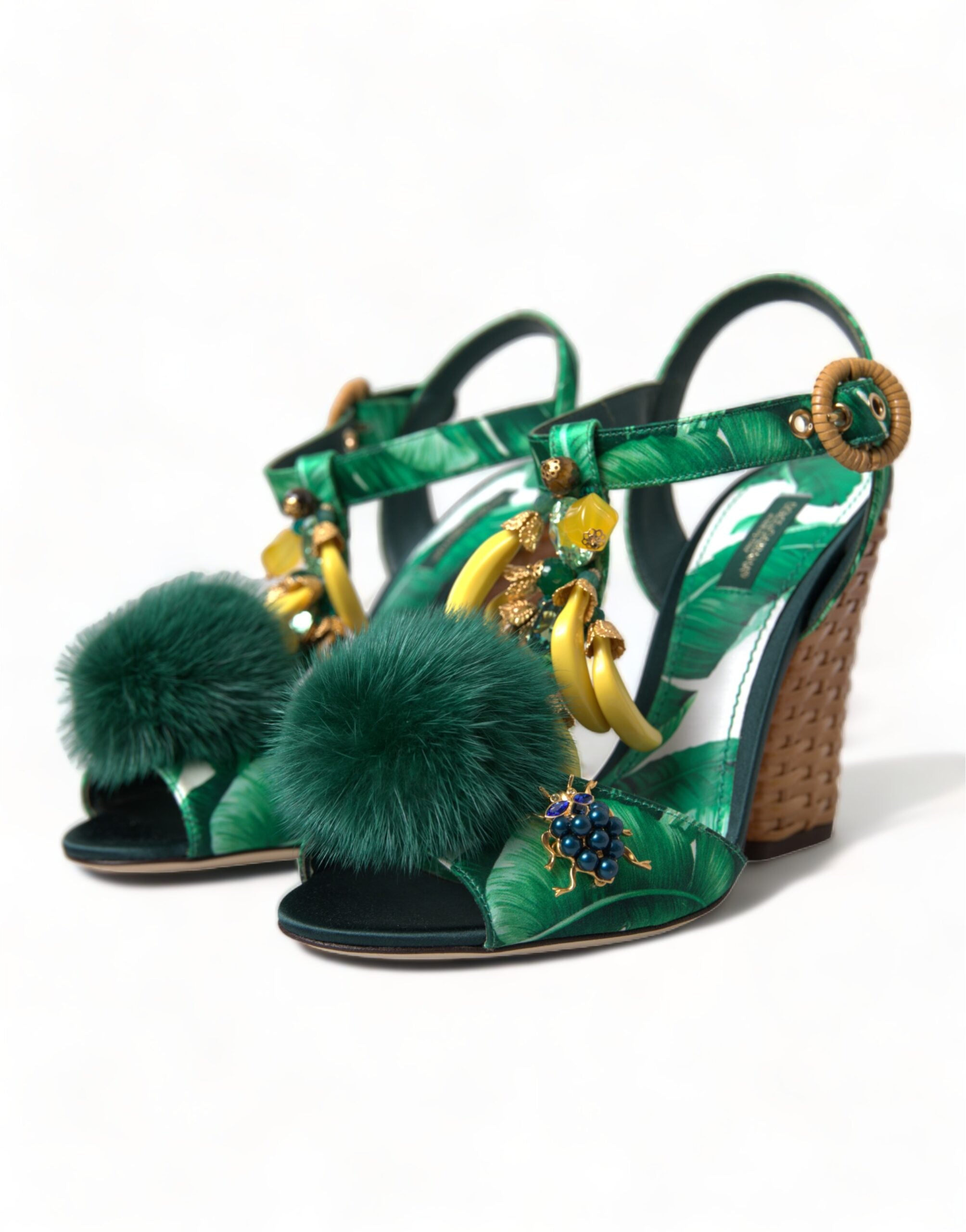 Сандали Dolce &amp; Gabbana със зелени бананови листа, украсени с T-каишка