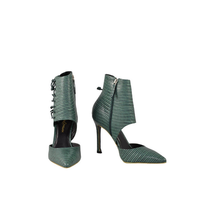 Gold &amp; Rouge Жени Обувки на Ток