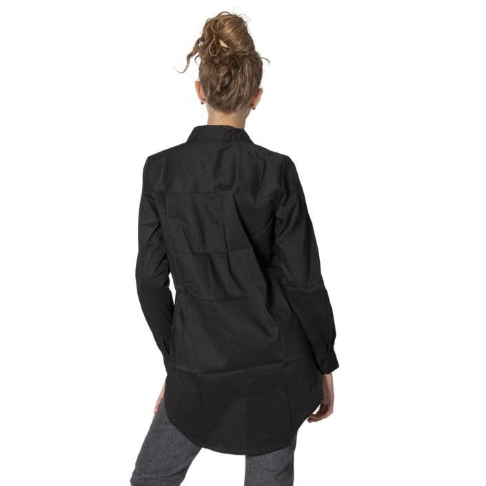 Жаклин Де Йонг Пола Риза