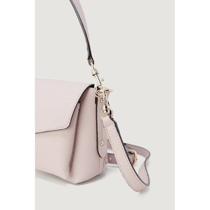 Познай Чанта Жени