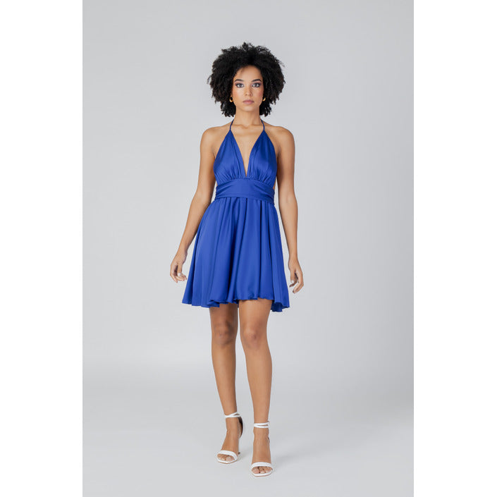 Sol Wears Women Рокли Жени