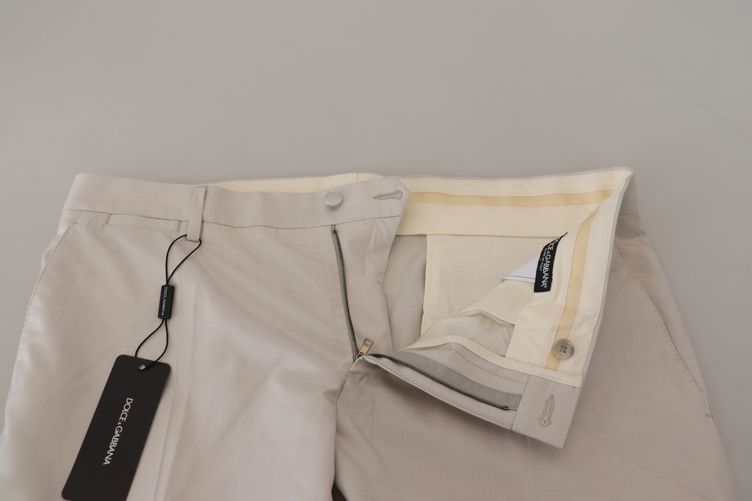 Dolce &amp; Gabbana Off White копринени чино панталони със средна талия