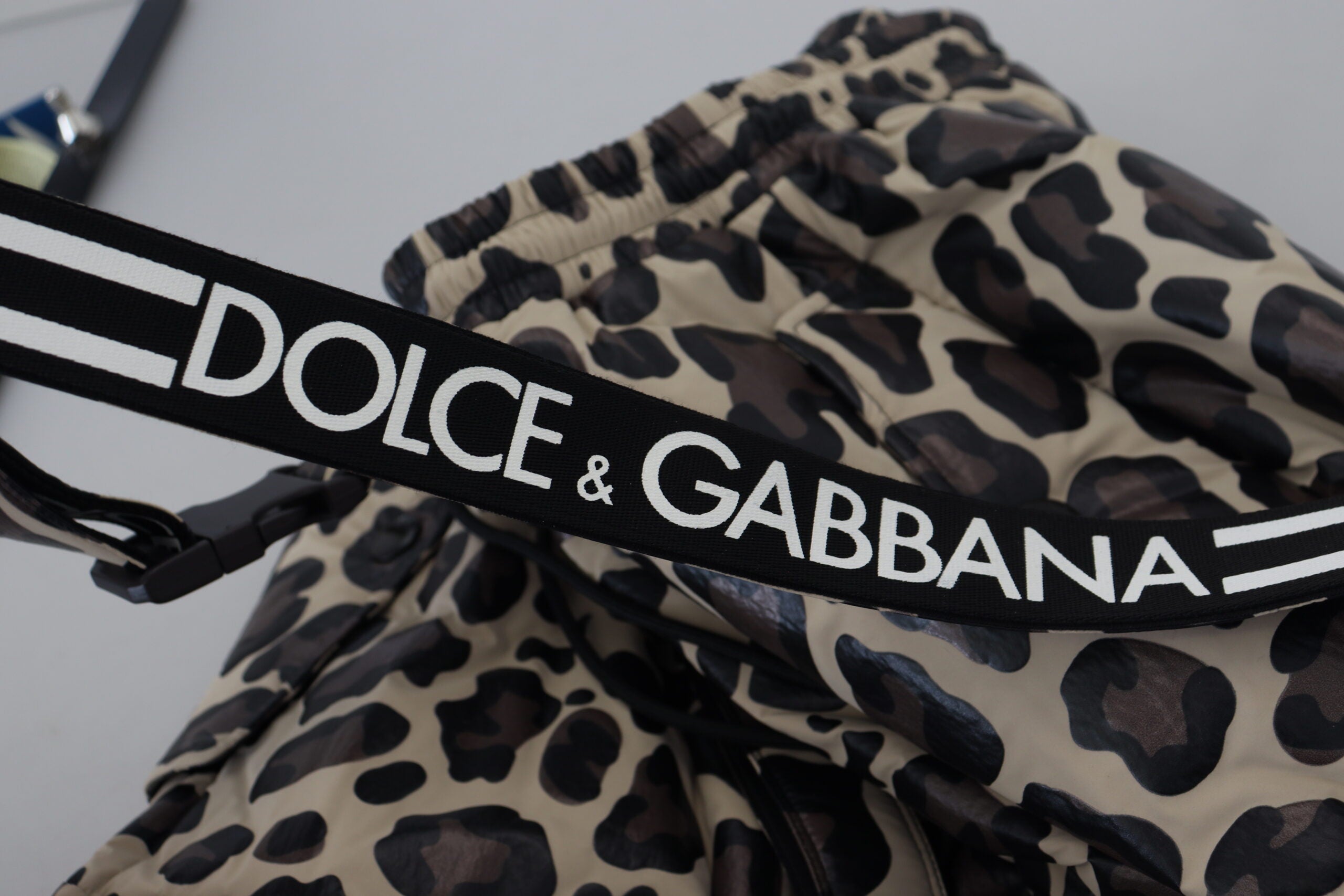Dolce &amp; Gabbana Многоцветни панталони с леопардов принт за сняг