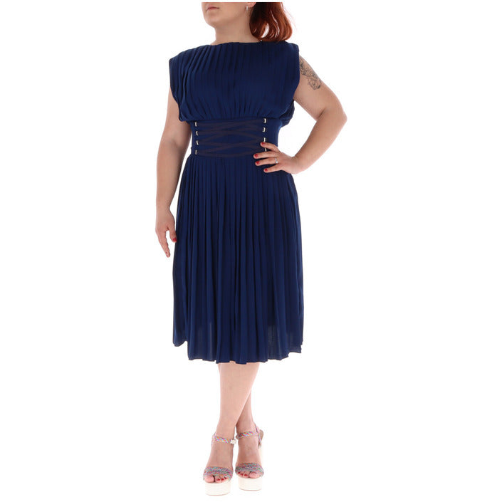 Relish Рокли Жени