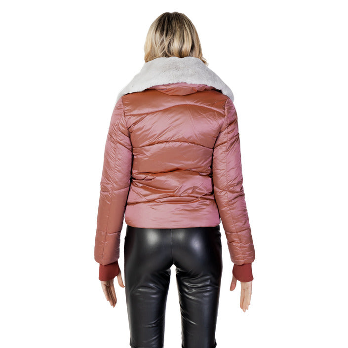 No Zone Шушляково яке Жени