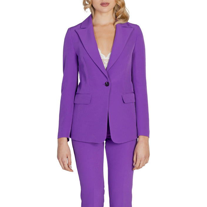 Sol Wears Women Яке Жени