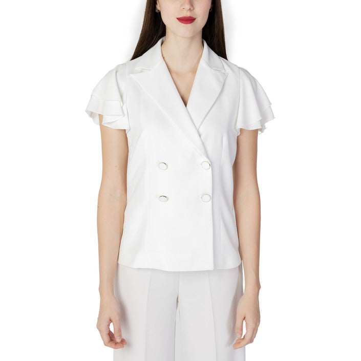 Hanny Deep Яке Жени