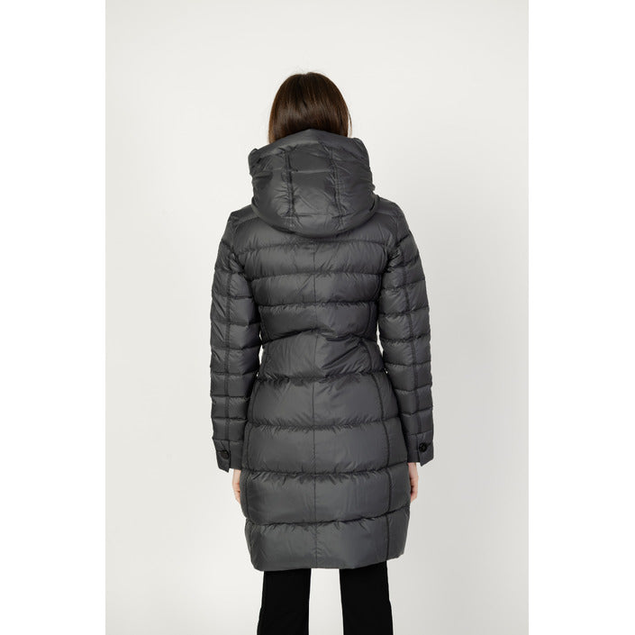 Peuterey Шушляково яке Жени