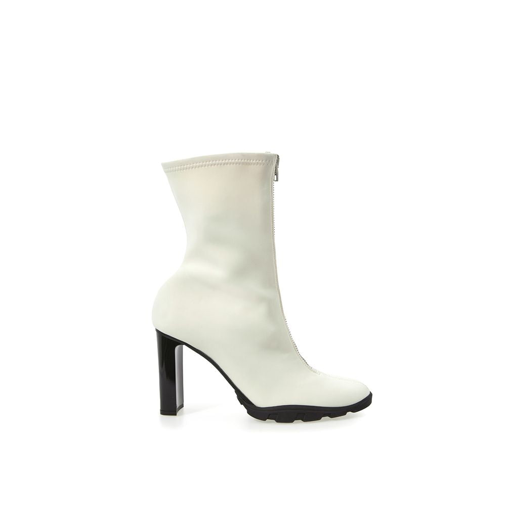 Alexander McQueen Chic White Neoprene Ankle Boots