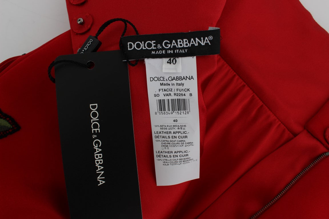 Къси панталони Dolce &amp; Gabbana от червени копринени кристални рози 