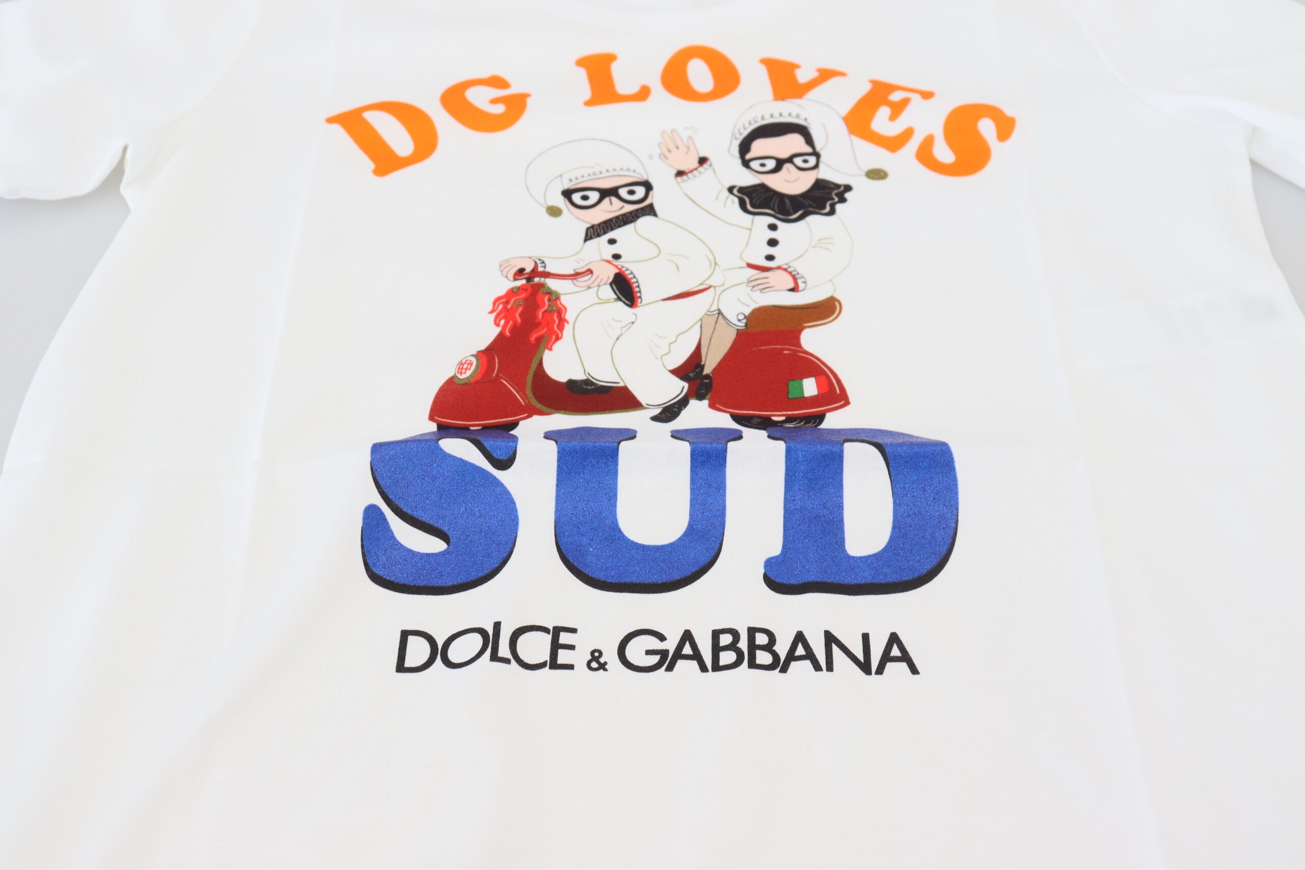 Dolce & Gabbana Elegant White Crew Neck Tee with Colorful Print