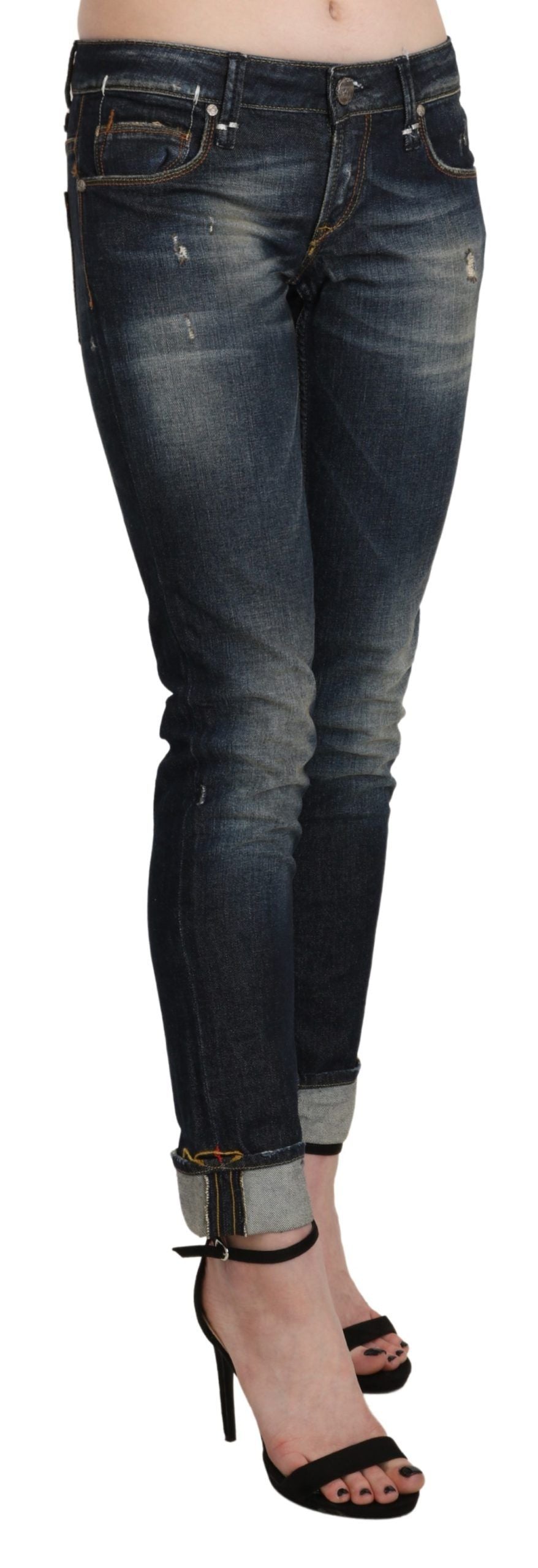Тесни изрязани дънкови панталони с ниска талия Acht Blue Washed