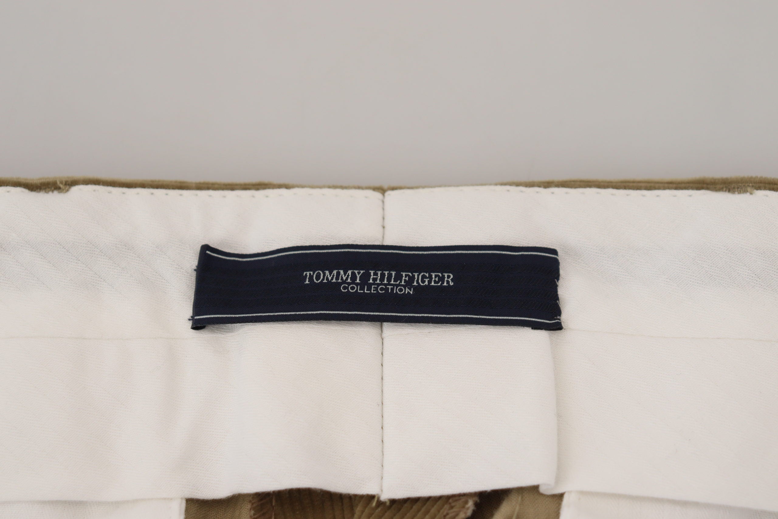 Ежедневни панталони Tommy Hilfiger от памучен кадифе