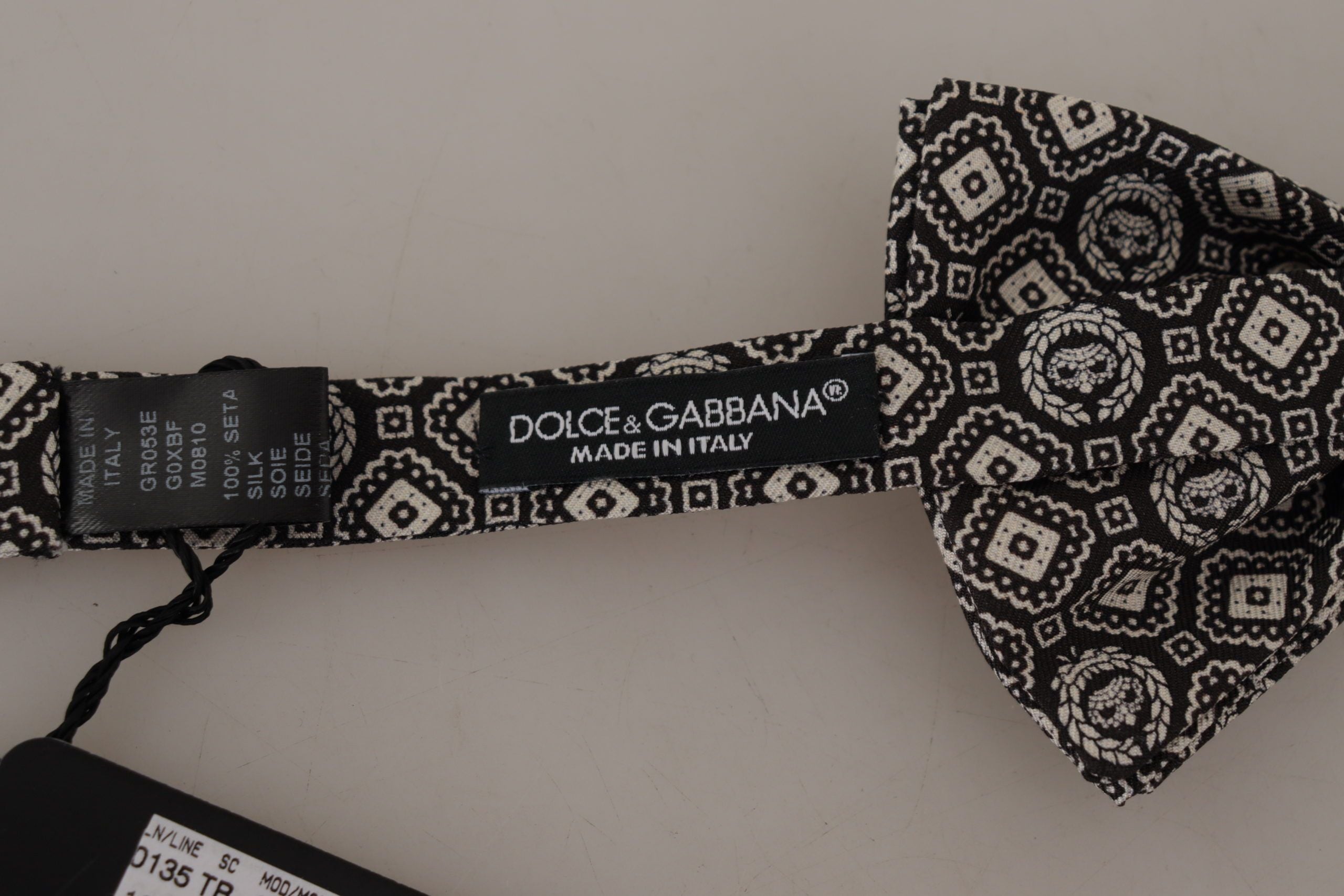 Dolce &amp; Gabbana Black Fantasy Pattern Papillon папионка с регулируемо деколте