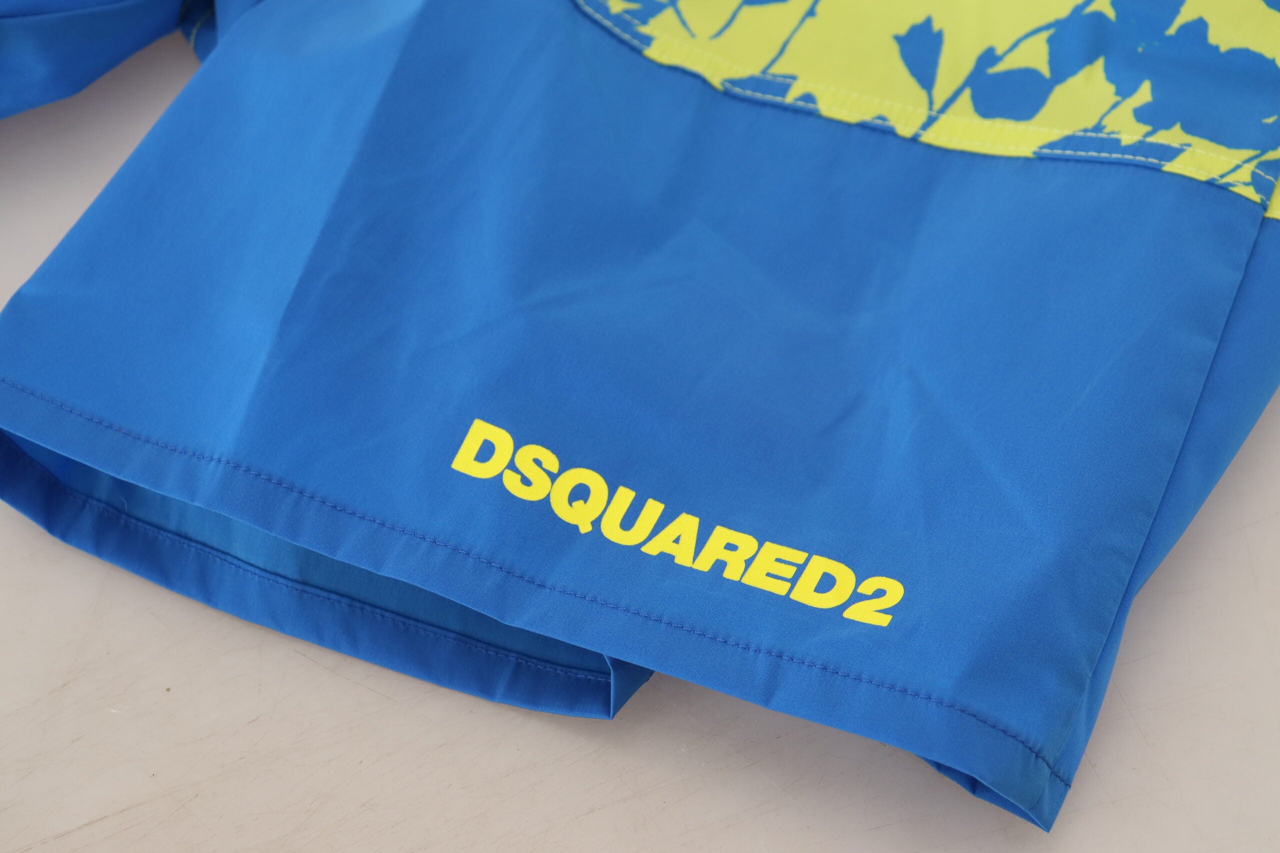 Dsquared² Blue Green Logo Print Мъжки плажни шорти Бански костюми