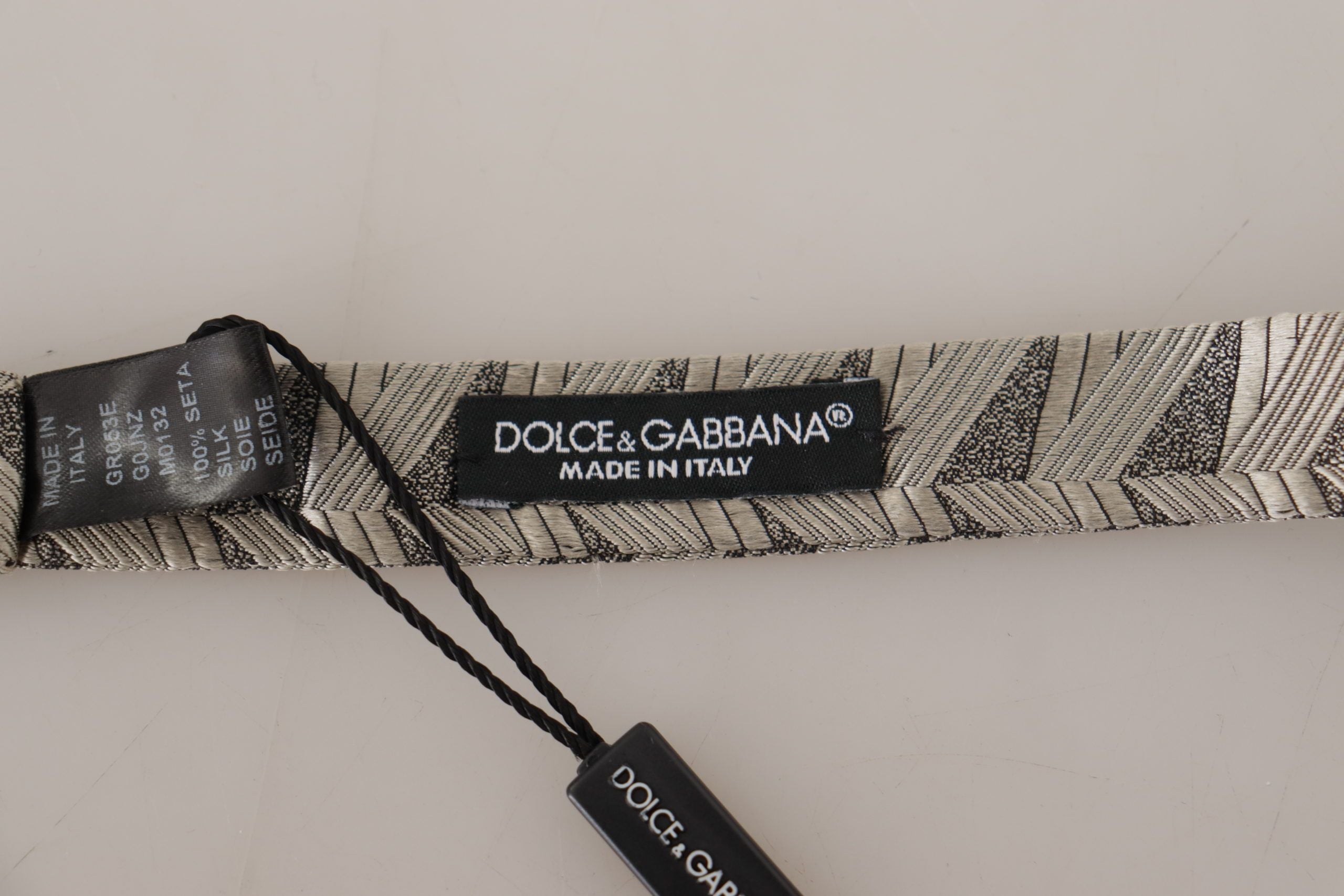 Dolce &amp; Gabbana сива 100% копринена папийонка с регулируема яка и вратовръзка