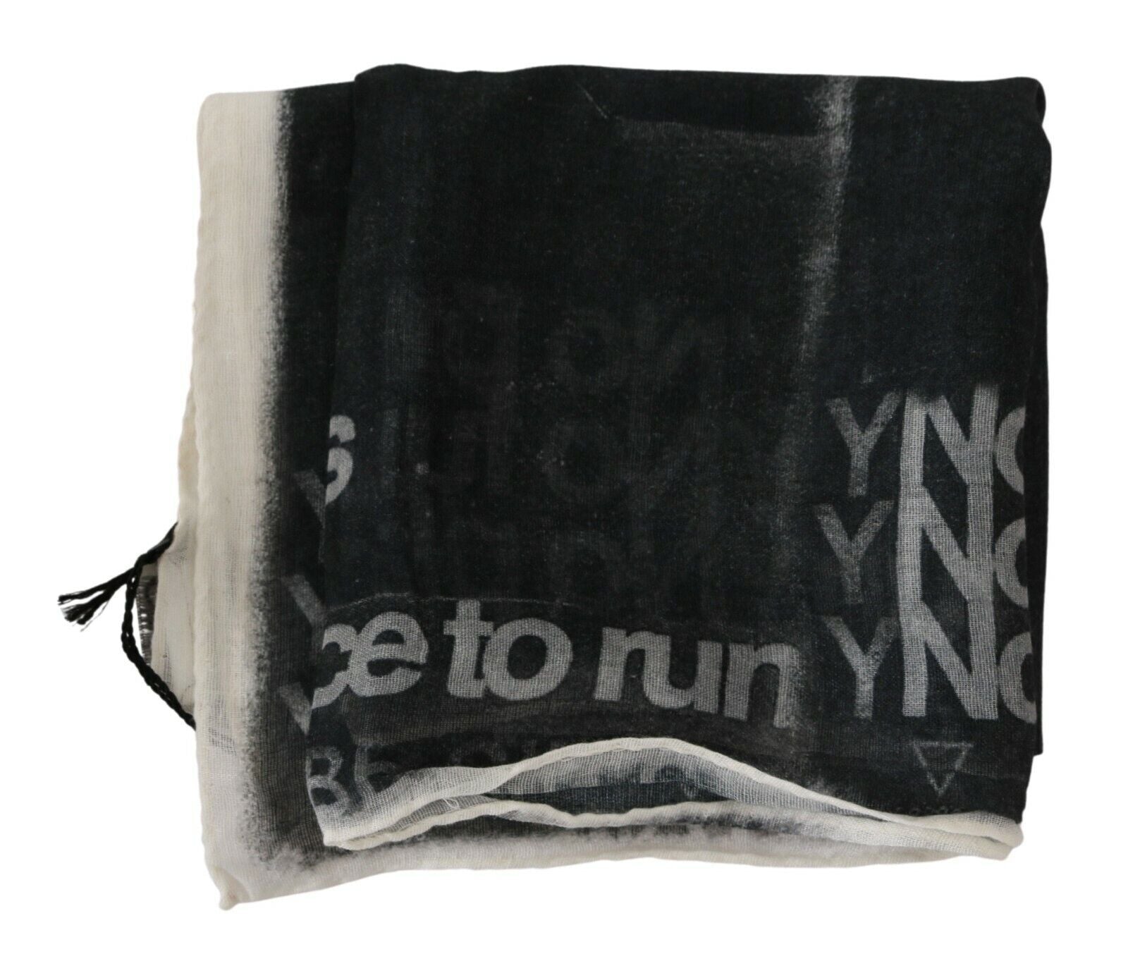 Костюм Национален тъмно сив вълнен шал с марка